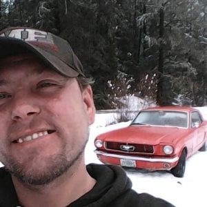 Meet your Posher, Travis